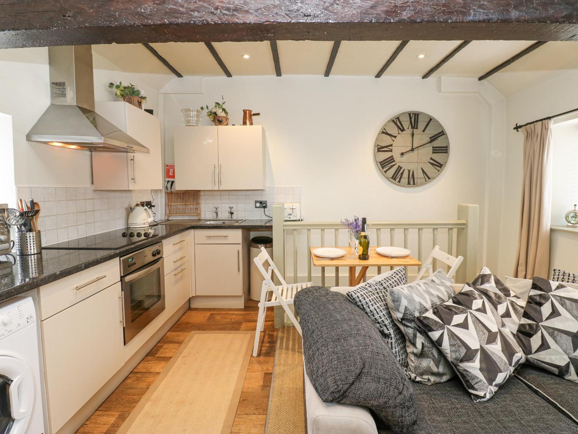 In & Out Cottage 米德尔赫姆 外观 照片